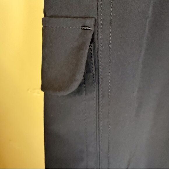 Athleta Chelsea Travel Commute‎ Cargo Black Pants Size 2 Active Street Wear - Picture 6 of 9
